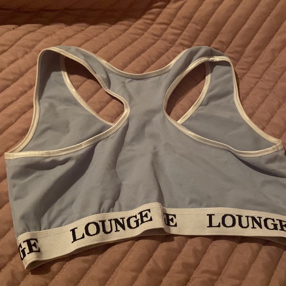 Sports bra worn once. - Picture 2 of 2